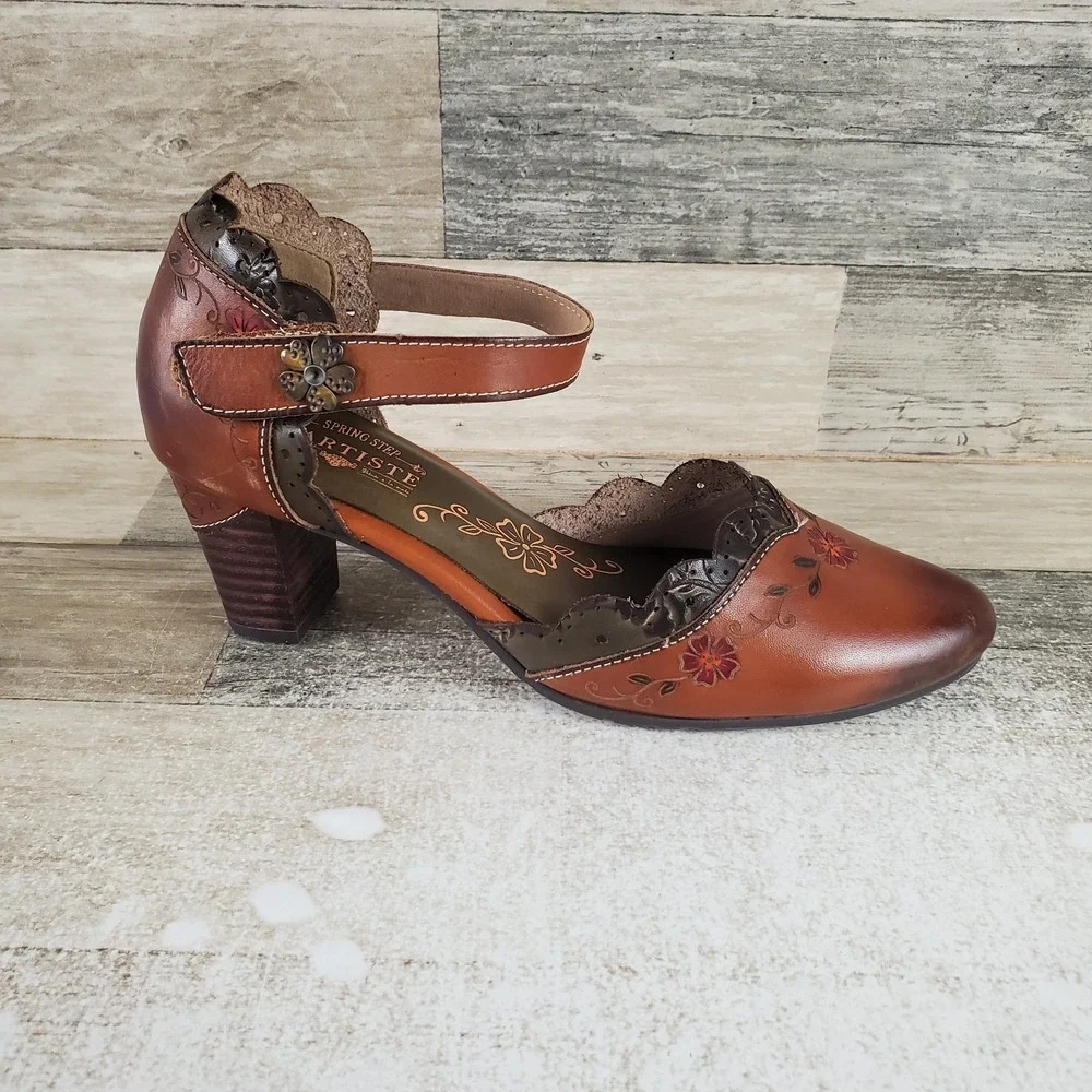 L'ARTISTE Aurelia Womens Pumps Sz 6.5 - 7 Dark Camel Multi Ankle Strap Block